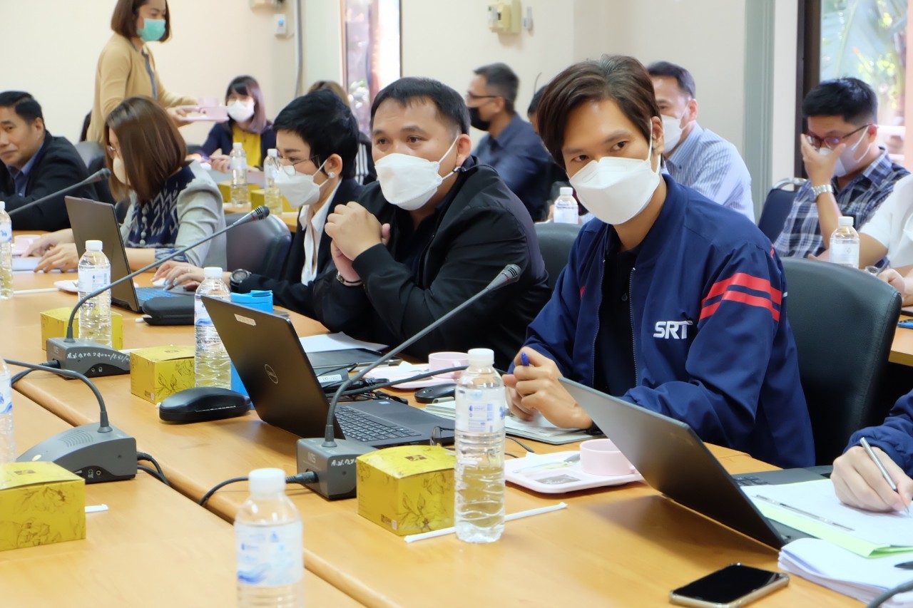 title - ผู้ตรวจราชการกรม สำนักงานการปฏิรูปที่ดินเพื่อเกษตรกรรม (ส.ป.ก.) เป็นประธานการประชุมหารือแนวทางการขออนุญาตใช้ประโยชน์ที่ดินในเขตปฏิรูปที่ดินเพื่อดำเนินโครงการก่อสร้างทางรถไฟ สายบ้านไผ่-มหาสารคาม-ร้อยเอ็ด-มุกดาหาร-นครพนม ณ ห้องประชุมสำนักงานการปฏิรูปที่ดินจังหวัดขอนแก่น (ส.ป.ก.ขอนแก่น)